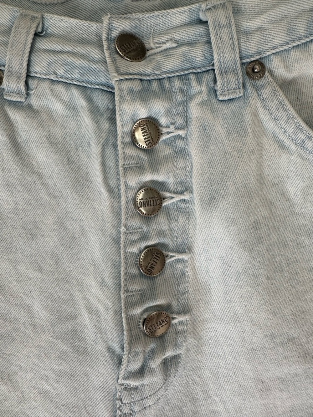Vintage 80’s Stefano Jeans High-Waist Light Wash Denim Shorts Size 6 - Picture 3 of 11